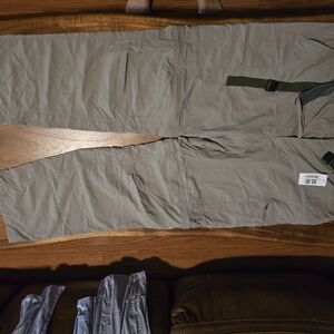 Columbia Men's Khaki Cargo Pants